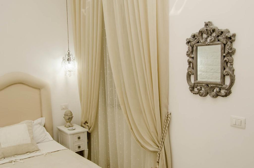 Bed and Breakfast Domus Rosa Neapol Pokój zdjęcie